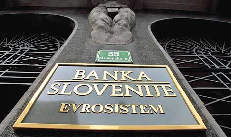 Central Bank Buys EUR 888M in Bonds until June