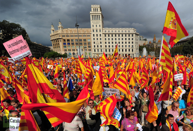 Catalan vote draws muted EU response