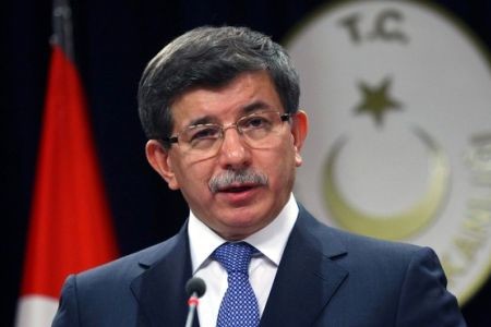 Turkey warns France over genocide vote