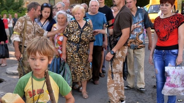 Russia to send aid to eastern Ukraine as part of an international humanitarian mission