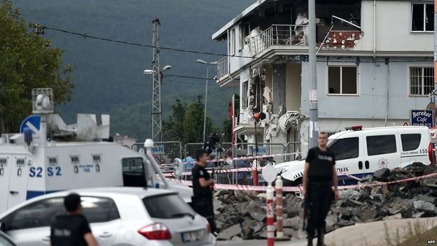 Istanbul hit by attacks on police station, US consulate